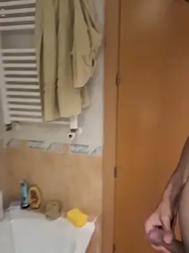 LoanyPau online show from 9, 10, 2025