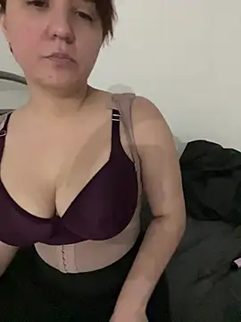 Snapshot of lolitalamasbonita01 chatting on 4, 1, 2025 lolitalamasbonita01 online show from 4, 1, 2025