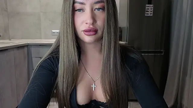 Snapshot of Cinderella____ chatting on 22, 10, 2025 Cinderella     online show from 22, 10, 2025