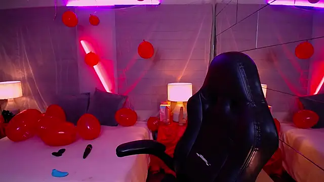 Kateryn  online show from 18, 2, 2025