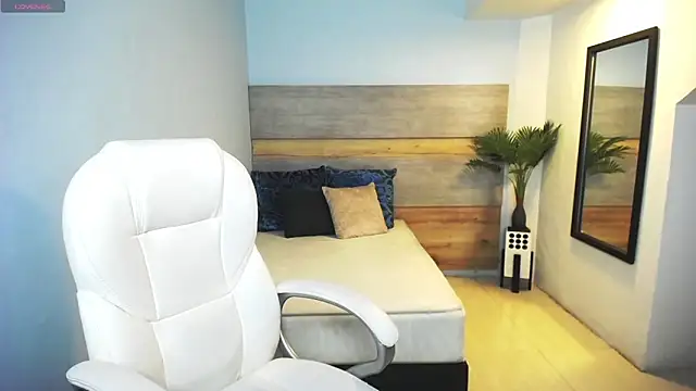 liseth fox online show from 7, 2, 2025