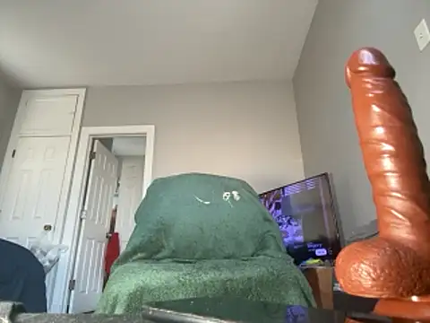 Snapshot of ChiRaqb8 chatting on 1, 11, 2025 ChiRaqb8 online show from 1, 11, 2025