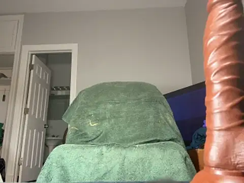 Snapshot of ChiRaqb8 chatting on 10, 11, 2025 ChiRaqb8 online show from 10, 11, 2025