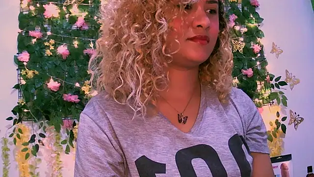 Crysrus online show from 5, 1, 2025