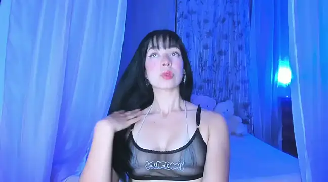 megann   white online show from 20, 12, 2024