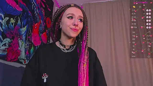 Snapshot of Grace_Walker chatting on 22, 1, 2025 Grace Walker online show from 22, 1, 2025