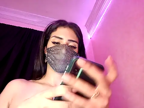 Snapshot of ---sophia--- chatting on 23, 9, 2025 ---sophia--- online show from 23, 9, 2025