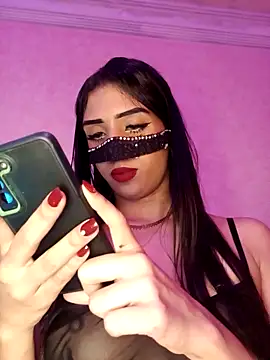 Snapshot of ---sophia--- chatting on 17, 12, 2025 ---sophia--- online show from 17, 12, 2025