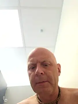 Alwaysreadysex69 online show from 18, 5, 2026