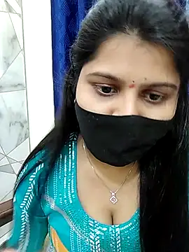 Snapshot of Hotty-simran chatting on 26, 2, 2025 Hotty-simran online show from 26, 2, 2025