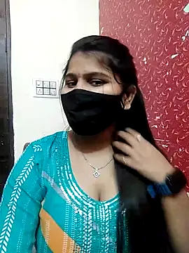 Snapshot of Hotty-simran chatting on 1, 3, 2025 Hotty-simran online show from 1, 3, 2025