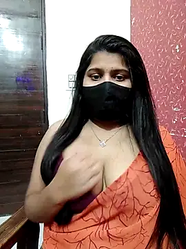 Snapshot of Hotty-simran chatting on 5, 3, 2025 Hotty-simran online show from 5, 3, 2025