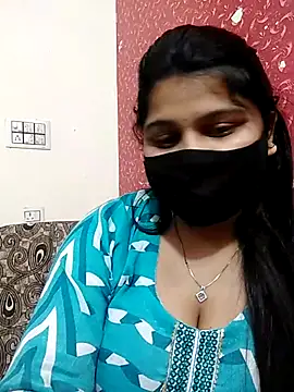 Snapshot of Hotty-simran chatting on 13, 3, 2025 Hotty-simran online show from 13, 3, 2025