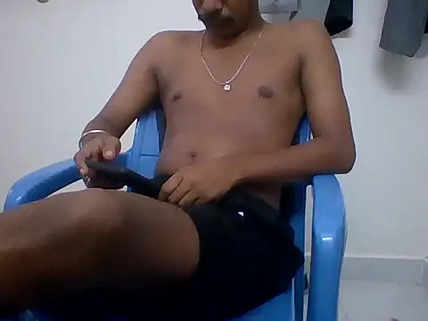 Snapshot of Bangalore_boy29 chatting on 17, 6, 2026 Bangalore boy29 online show from 17, 6, 2026
