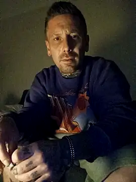 Snapshot of Schabernack1990 chatting on 10, 9, 2025 Schabernack1990 online show from 10, 9, 2025