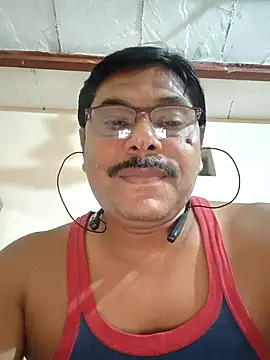 Snapshot of Srmotrs chatting on 23, 5, 2026 Srmotrs online show from 23, 5, 2026