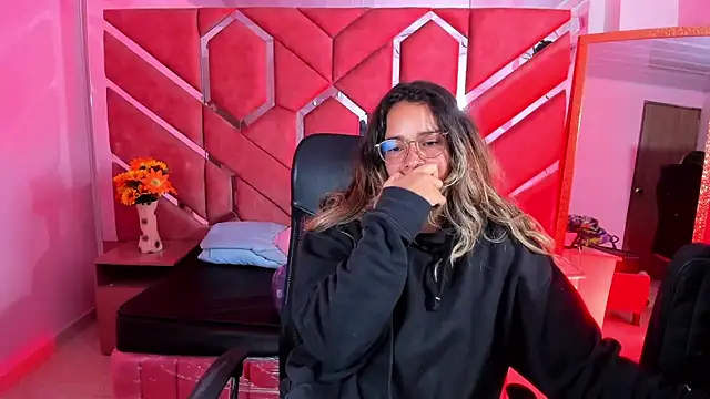 Olivia Fox69 online show from 20, 5, 2026