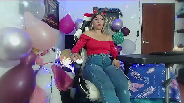 Snapshot of sexy_bunny_hot chatting on 11, 12, 2024 sexy bunny hot online show from 11, 12, 2024