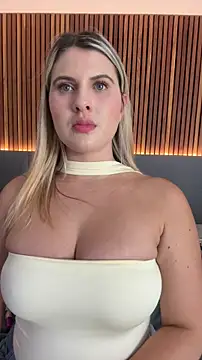 EmiilyAdams  online show from 13, 2, 2026