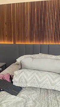 EmiilyAdams  online show from 28, 6, 2026