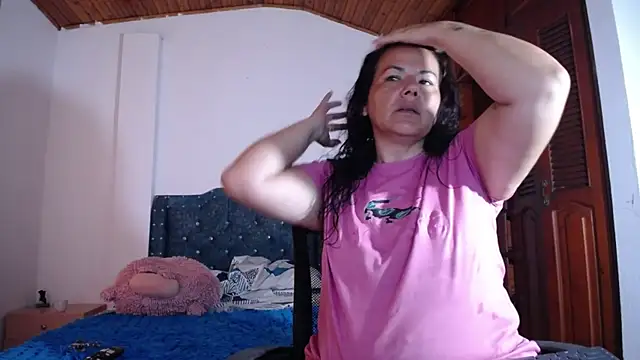 Snapshot of sofiamature01 chatting on 29, 9, 2025 sofiamature01 online show from 29, 9, 2025