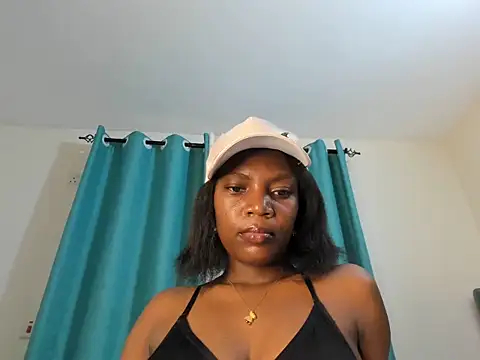 Snapshot of dolly_booty chatting on 3, 10, 2025 dolly booty online show from 3, 10, 2025