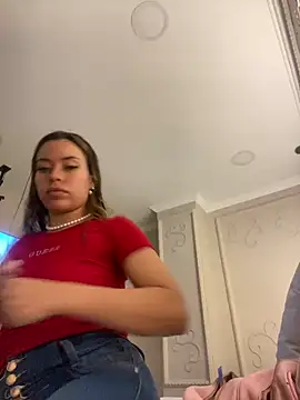 Snapshot of Emma-Conti chatting on 31, 12, 2024 Emma-Conti online show from 31, 12, 2024