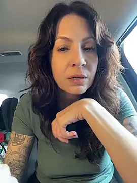BeautifulMesss online show from 25, 5, 2026