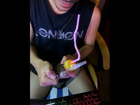 cloudyth1994 online show from 27, 9, 2025