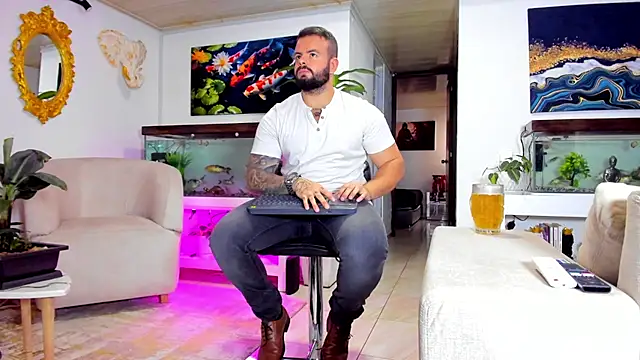 Johnnygrayson1 online show from 6, 3, 2025