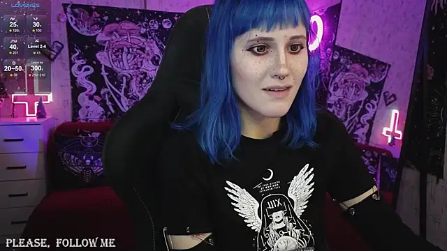 Snapshot of little_Elika chatting on 12, 1, 2025 little Elika online show from 12, 1, 2025