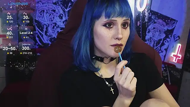 Snapshot of little_Elika chatting on 27, 1, 2025 little Elika online show from 27, 1, 2025