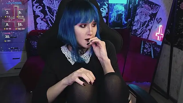 Snapshot of little_Elika chatting on 8, 3, 2025 little Elika online show from 8, 3, 2025