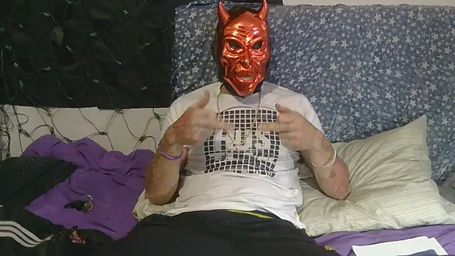 Snapshot of TheOneYouLove69 chatting on 22, 10, 2025 TheOneYouLove69 online show from 22, 10, 2025