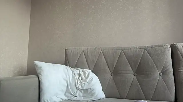 Snapshot of weshycouple chatting on 7, 6, 2026 weshycouple online show from 7, 6, 2026