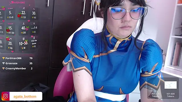 NewAgatha Bolton online show from 15, 12, 2024