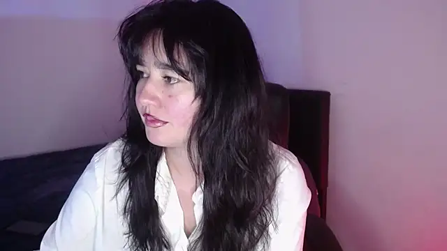 Snapshot of NewAgatha_Bolton chatting on 11, 5, 2026 NewAgatha Bolton online show from 11, 5, 2026