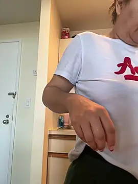 xLadyScarlettx online show from 8, 1, 2026