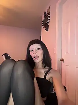 Snapshot of Gothbabbi chatting on 10, 3, 2026 Gothbabbi online show from 10, 3, 2026