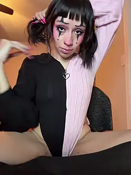 Snapshot of Gothbabbi chatting on 14, 4, 2026 Gothbabbi online show from 14, 4, 2026