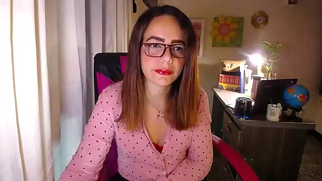 danielle rose 1 online show from 28, 5, 2026