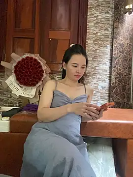 Snapshot of LiLi-Kirix99 chatting on 4, 7, 2026 LiLi-Kirix99 online show from 4, 7, 2026