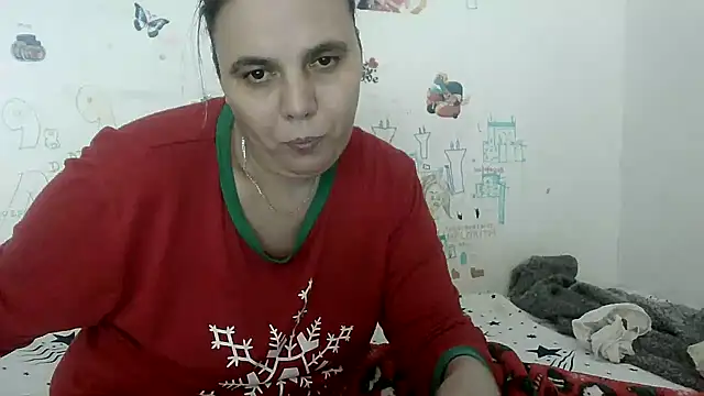 Snapshot of VixenBya chatting on 1, 2, 2025 VixenBya online show from 1, 2, 2025