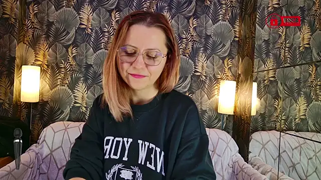 Snapshot of BigBoobsARRI chatting on 25, 2, 2026 BigBoobsARRI online show from 25, 2, 2026