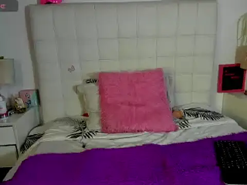 sexycouple lat online show from 14, 3, 2025