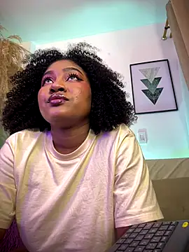 Snapshot of ohrianagibson chatting on 7, 10, 2025 ohrianagibson online show from 7, 10, 2025