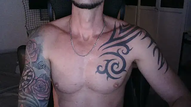 Snapshot of gabrielsaiyann chatting on 4, 4, 2026 gabrielsaiyann online show from 4, 4, 2026