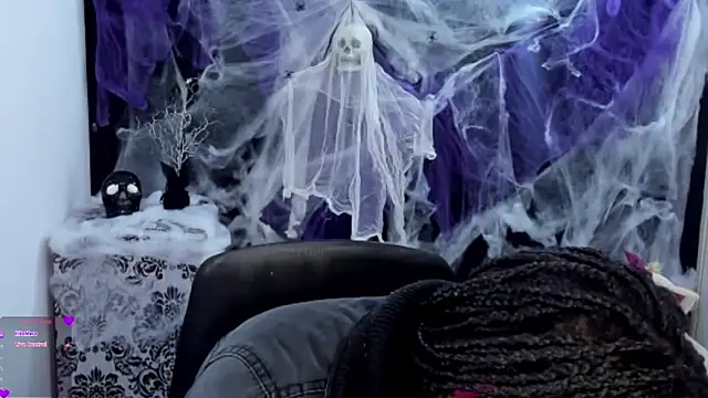 Marce 22 online show from 16, 10, 2025