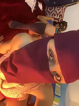 Snapshot of Beautiful_arab chatting on 7, 3, 2025 Beautiful arab online show from 7, 3, 2025
