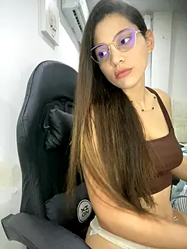 Snapshot of Belissa_miller chatting on 5, 1, 2026 Belissa miller online show from 5, 1, 2026